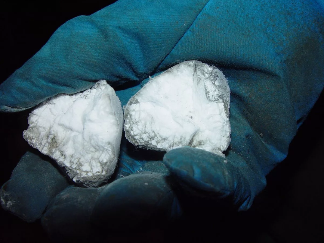 Куски газогидрата